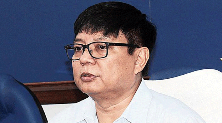 “অনুপযুক্ত আৰু ক্ষতিকাৰক”: নতুনকৈ কংগ্ৰেছত যোগদান কৰা নেতাৰ বিতৰ্কিত মন্তব্যক তীব্ৰ সমালোচনা দেবব্ৰত শইকীয়াৰ