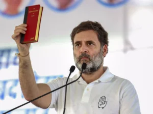কংগ্ৰেছৰ ‘ভোট চোৰি’ সমাৱেশ: ৰামলীলা মৈদানত বৃহৎ প্ৰতিবাদৰ নেতৃত্ব দিলে সিদ্ধাৰামাইয়া আৰু ডি. কে. শিৱকুমাৰে