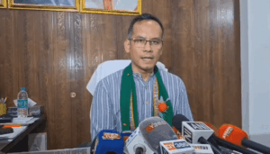 মুখ্যমন্ত্ৰীৰ বিৰুদ্ধে অভিযোগপত্ৰ জব্দ কৰাৰ পিছতে আৰক্ষীৰ দমন অভিযান চলোৱাৰ অভিযোগ উত্থাপন কৰিছে অসম কংগ্ৰেছে।
