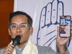 গৌৰৱ গগৈয়ে অসমৰ মুখ্যমন্ত্ৰীক ‘মুছলমান সমাজৰ বিৰুদ্ধে গণসংহাৰ উচটনি দিয়াৰ’ অভিযোগ আনি আৰক্ষী ব্যৱস্থাৰ দাবী জনায়